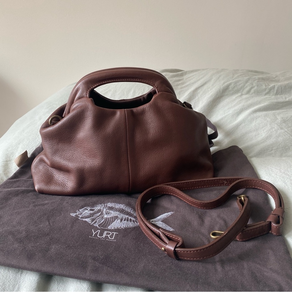YURT Brown Leather Handbag